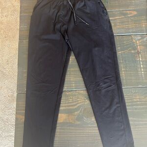 Women’s Lulu lemon joggers